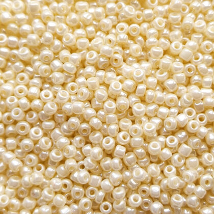 Seed beads, lys gul, opak, 3mm