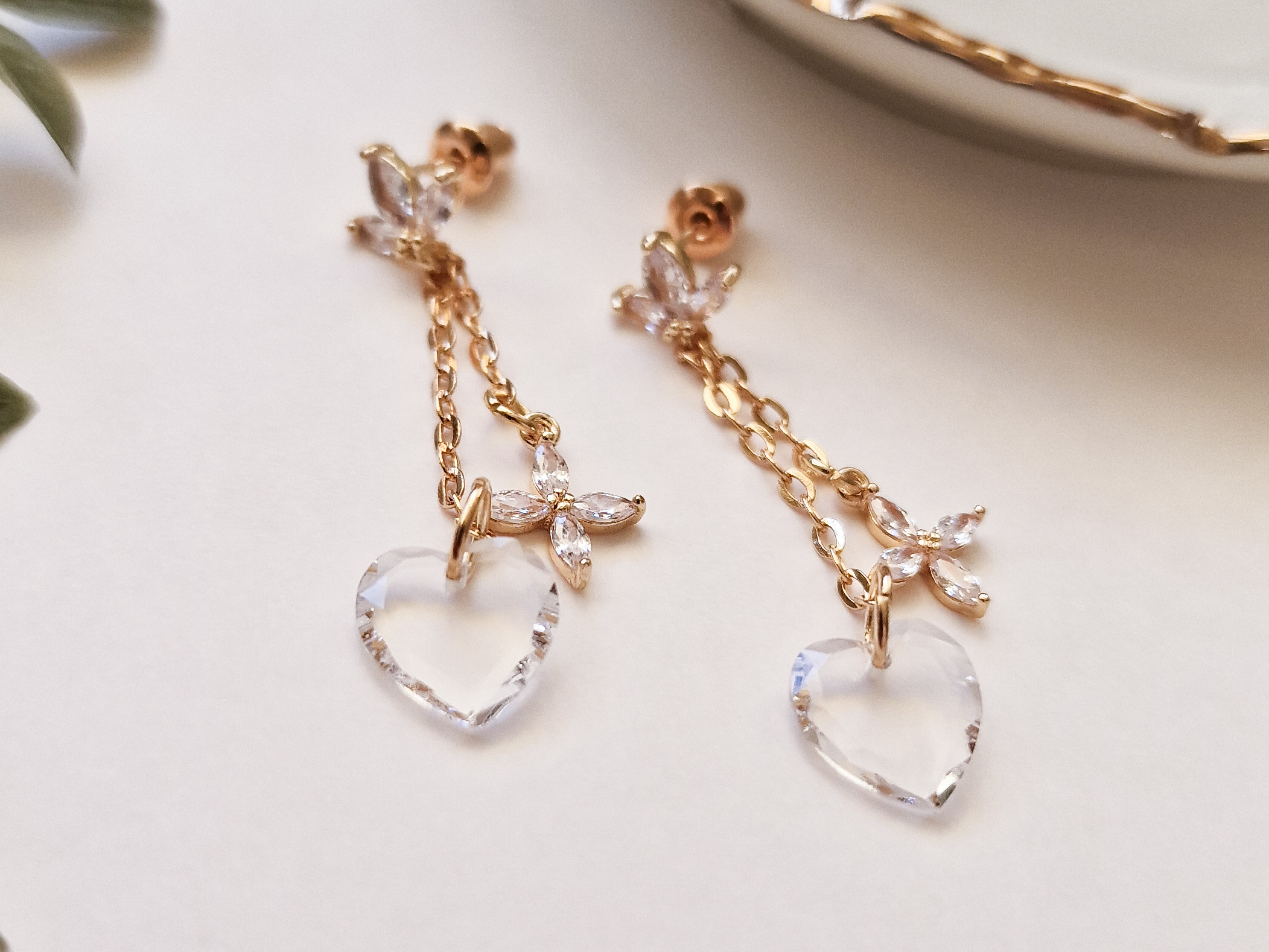 Øredobber med Swarovski glasshjerter