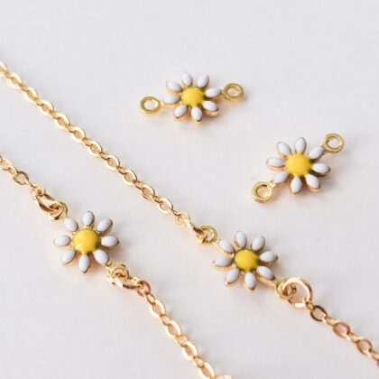18k gullforgylte blomster charms, 4pk