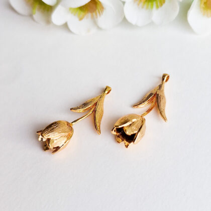 18k gullforgylt anheng, tulipan