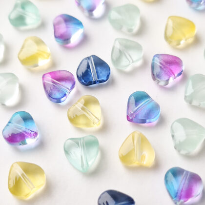 Glassperler, små hjerter 10 pk