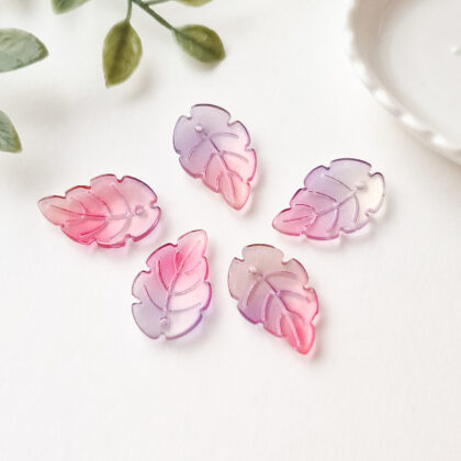 Glassperler, blader, lilla/rosa, 4 pk