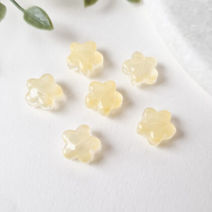 Glassperler, blomster, gule, 6pk