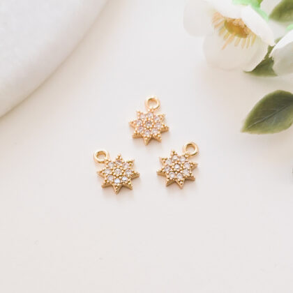 Anheng, liten stjerne med cubic zirconia