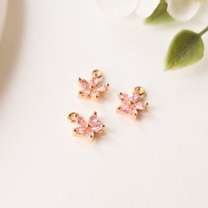 18k gullforgylt anheng, liten krystall-blomst